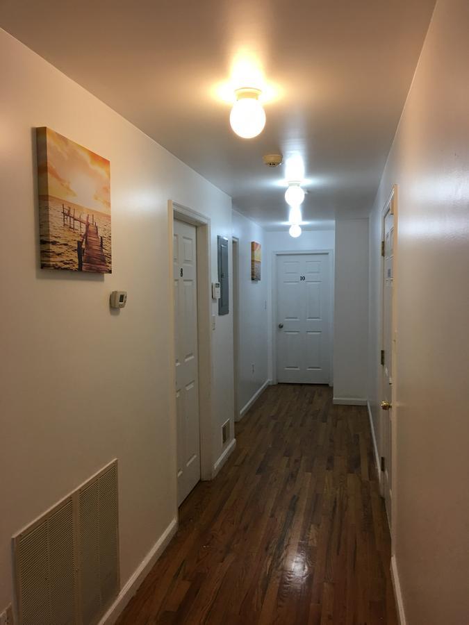 Guest house Mojoy Homesuites At Runyon