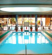 Courtyard Liberty International Airport Hotel 3*