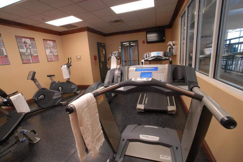 Hampton & By Hilton- Airport Elizabeth 3*